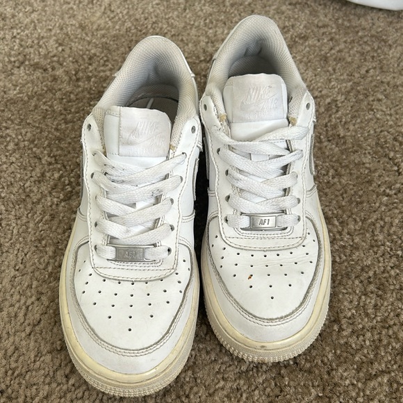 Nike Other - Nike White Air Force 4Y